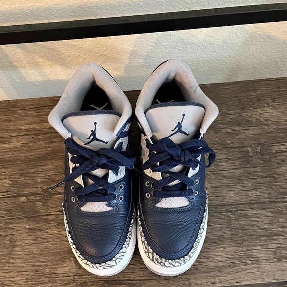 Jordan 3 Retro Georgetown (2021) (GS) Size 6Y - Picture 3 of 3